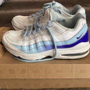 Women’s Nike Air Max ‘95